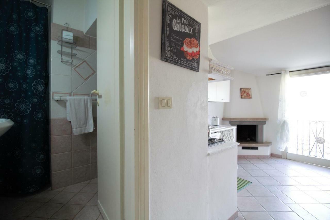 Holidaycasa Romano - Vacanza Nel Cuore Di Sperlonga Bagian luar foto