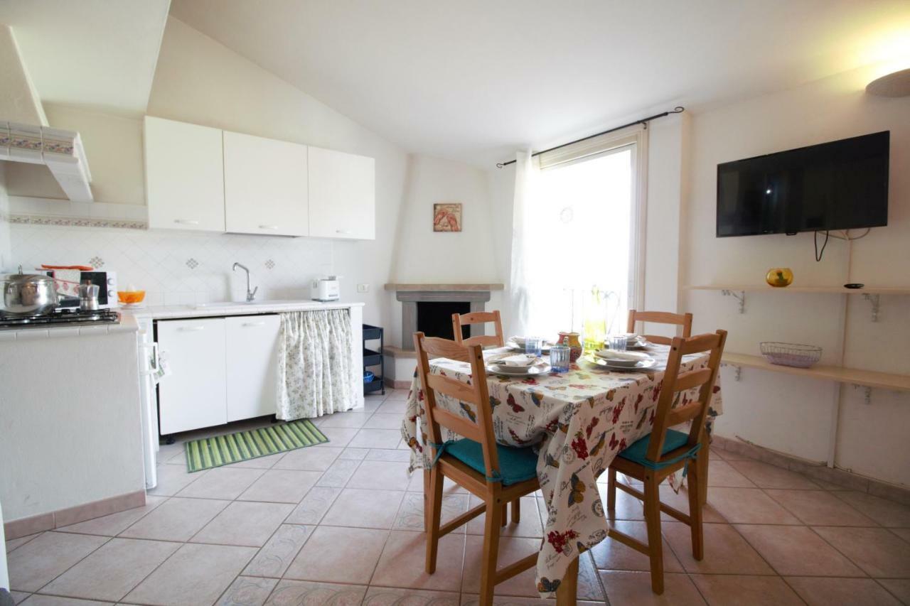 Holidaycasa Romano - Vacanza Nel Cuore Di Sperlonga Bagian luar foto